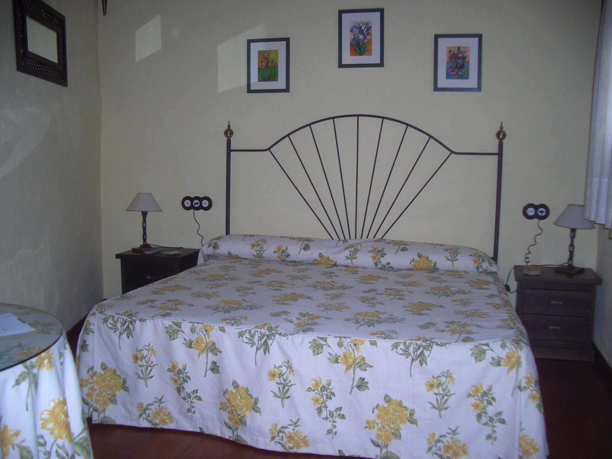 Hotel Rural La Fontanilla Фрехеналь-де-ла-Сьерра Экстерьер фото